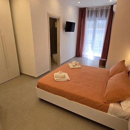 Marieclaire B&B Salerno Ngoại thất bức ảnh