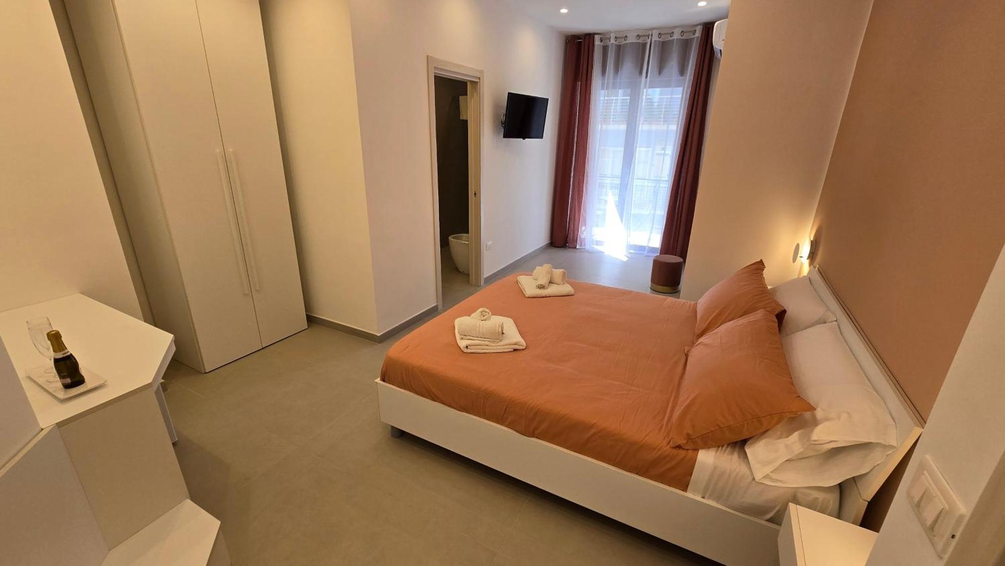 Marieclaire B&B Salerno Ngoại thất bức ảnh
