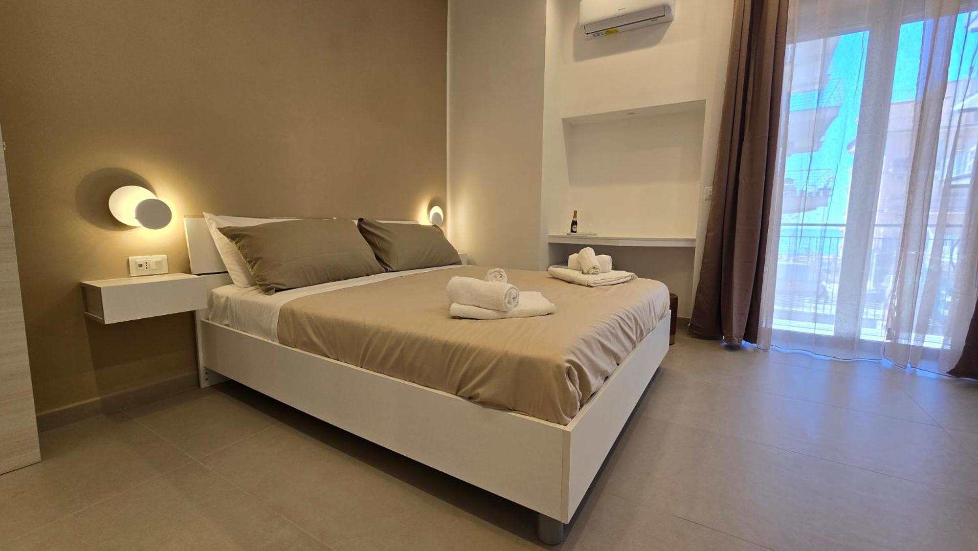 Marieclaire B&B Salerno Ngoại thất bức ảnh